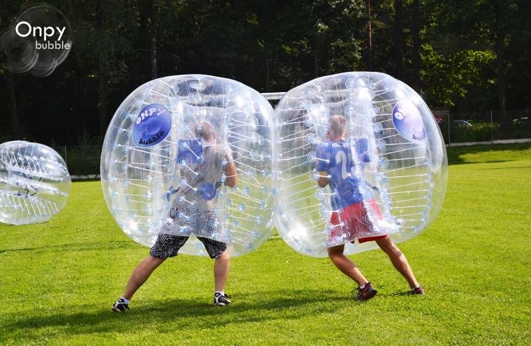 Zorbing fotbal v ONPY bublinách může být i na Vaší akci.